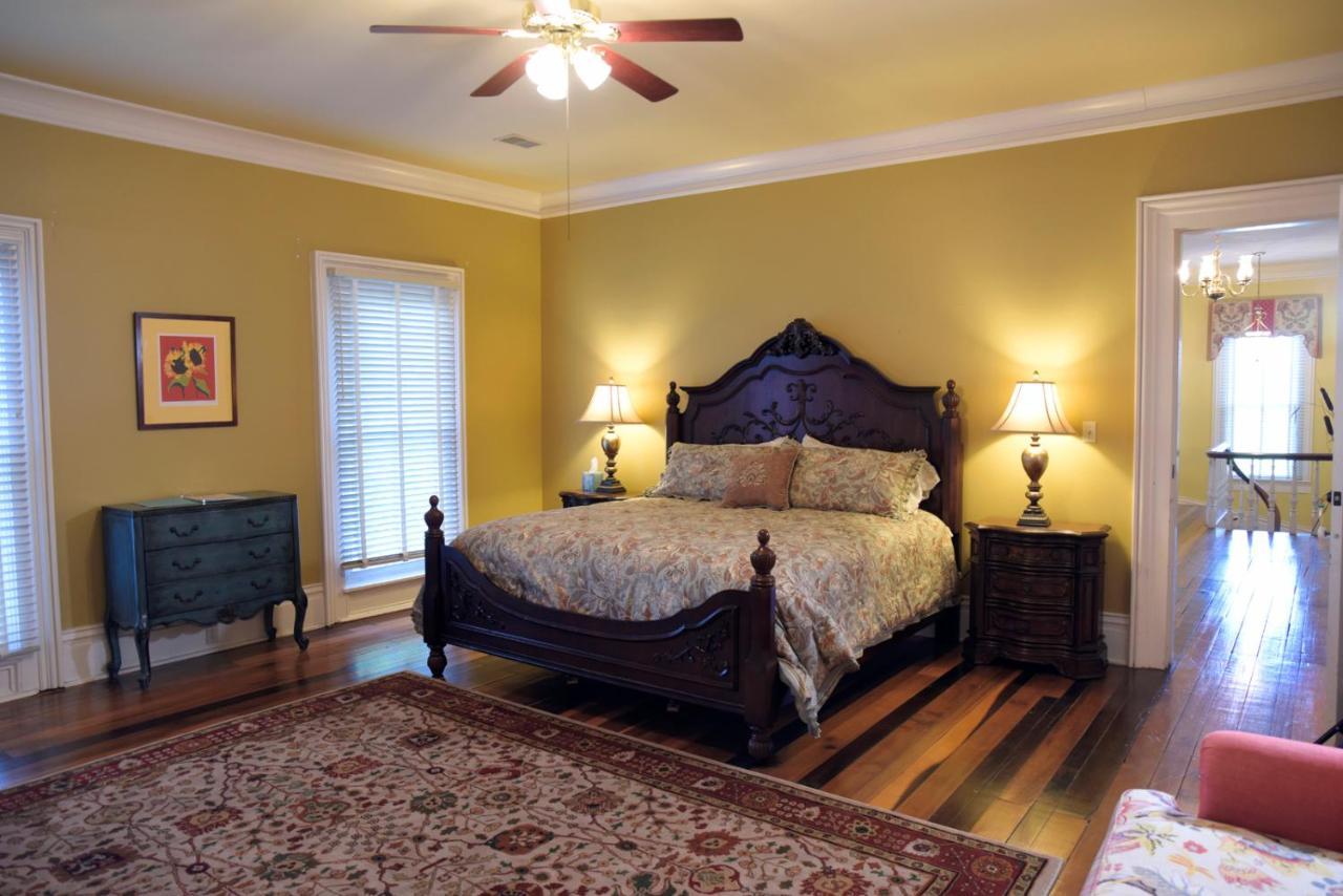 Wildflower Ranch Inn Springfield ภายนอก รูปภาพ
