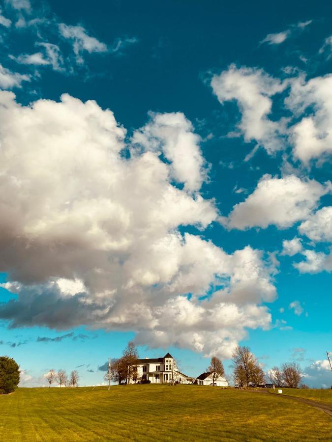 Wildflower Ranch Inn Springfield ภายนอก รูปภาพ